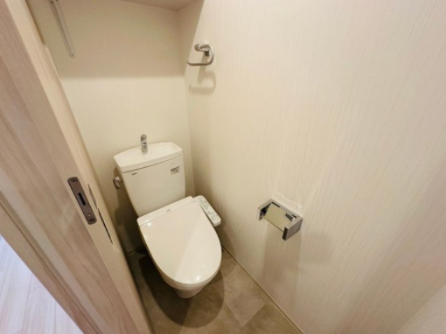 地下鉄長堀鶴見緑地線 松屋町駅 徒歩3分 12階建 築3年のトイレ写真