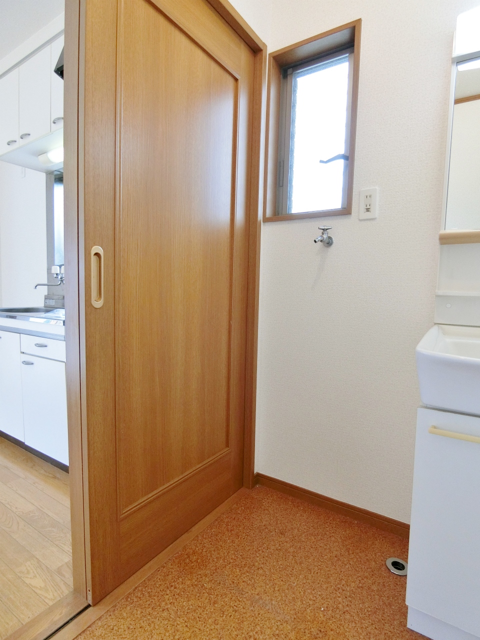 桶川市坂田1356-10 2部屋長屋 西側のその他写真