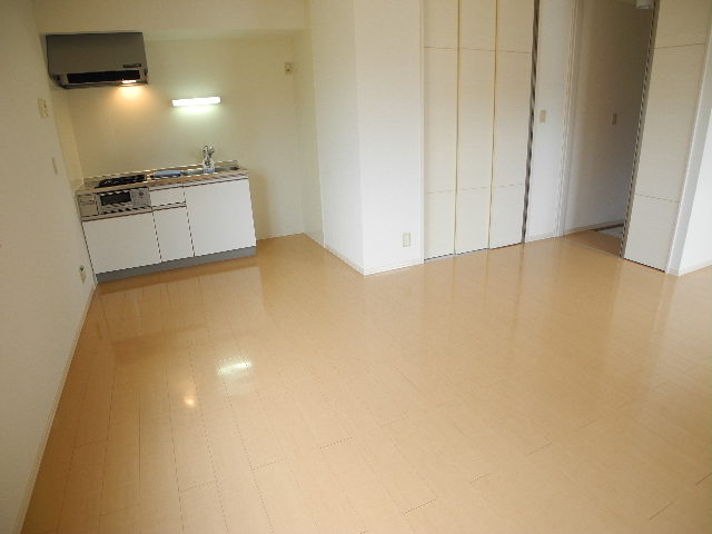 居室・リビング　写真は別のお部屋の写真です。