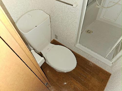 トイレ　備品や設備仕様は号室等により異なります現地をご確認下さい。