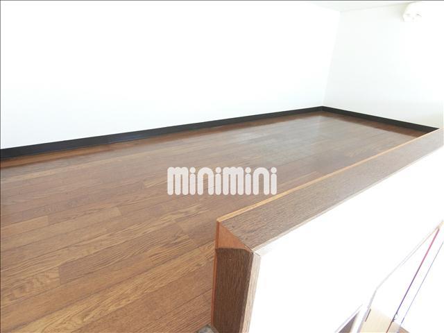 その他部屋・スペース　収納や就寝スペースに便利です。