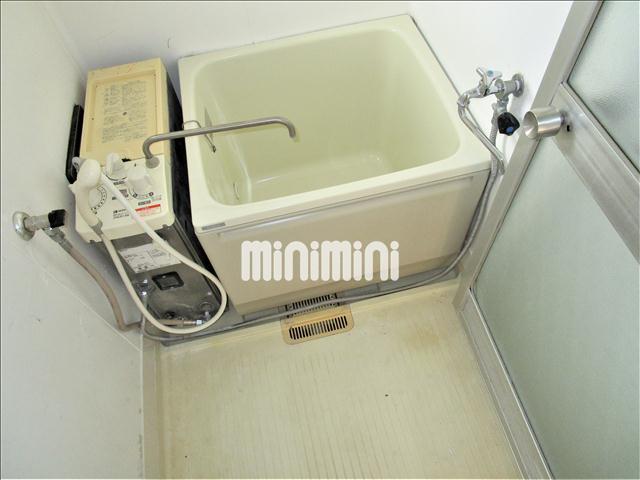 バス・シャワールーム　お風呂です。