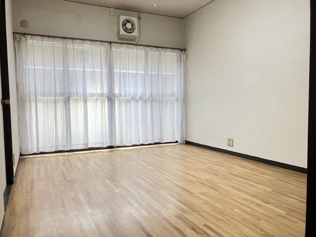 居室・リビング　洋室です！