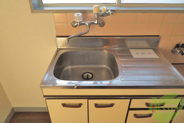 洗面設備　洗面台はありませんがこちらで洗顔できますよ。