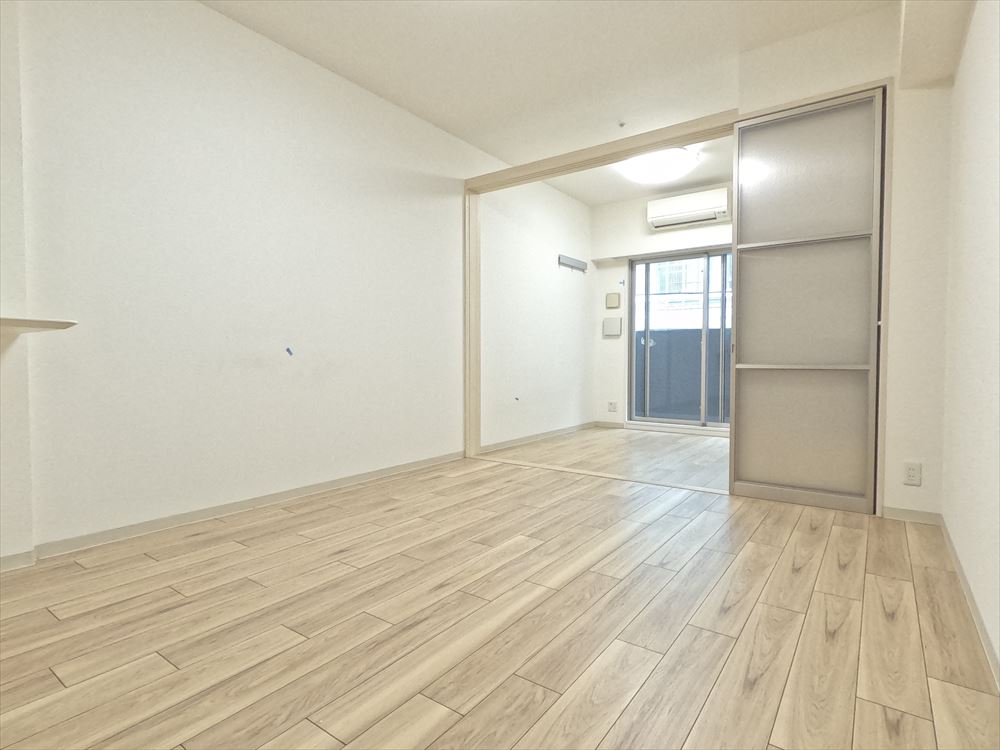 居室・リビング　ゆったり過ごせる居間です