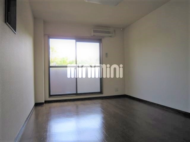 居室・リビング　居室です