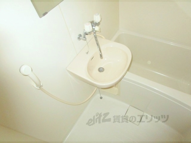 バス・シャワールーム　ユニットバス