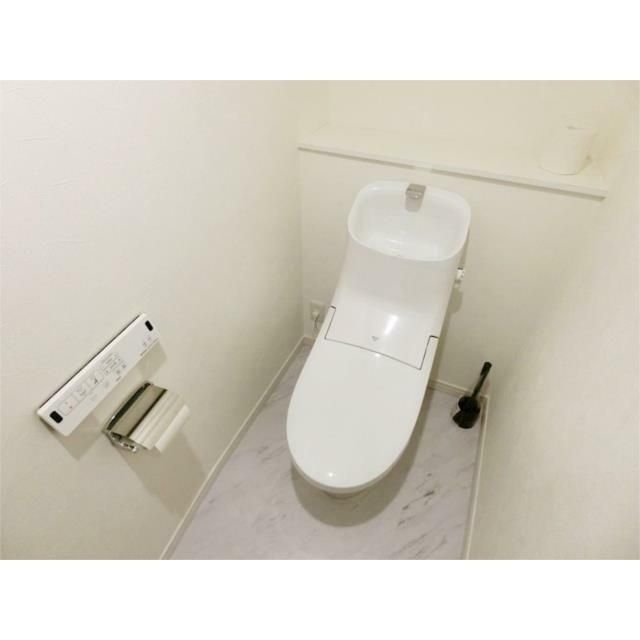 トイレ　別号室参考写真