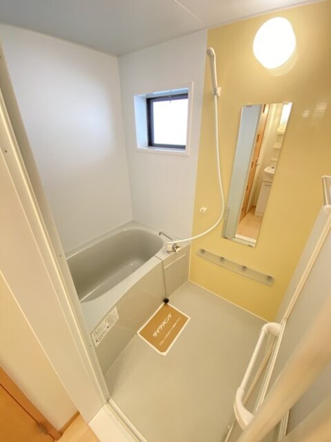 バス・シャワールーム　洋室