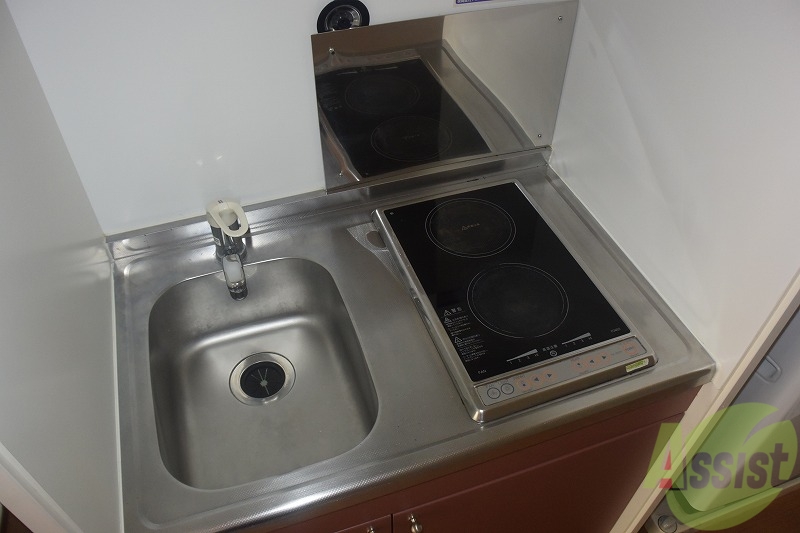 キッチン　ラジエントヒーターで安心♪