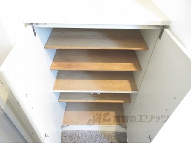 収納　下駄箱