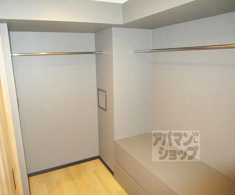 収納　２０２号室の写真です。