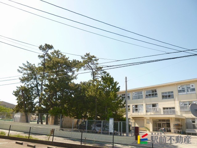 【福岡市東区和白のアパートの小学校】