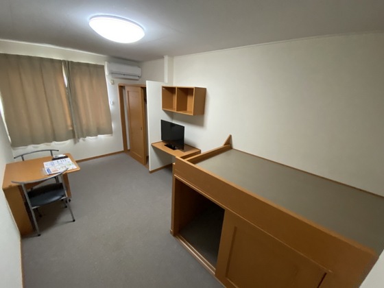 居室・リビング　※別部屋の写真です