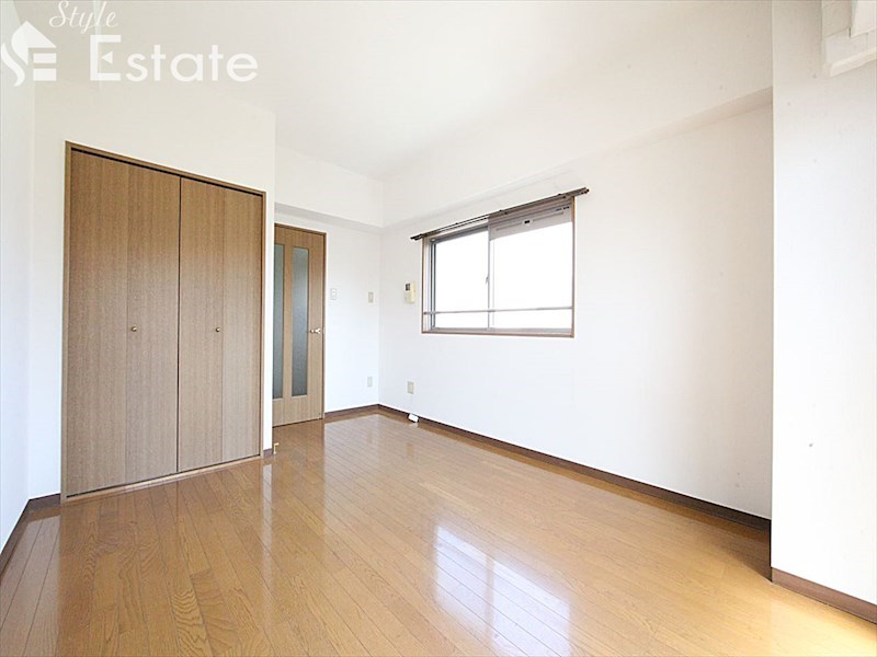 居室・リビング　内装