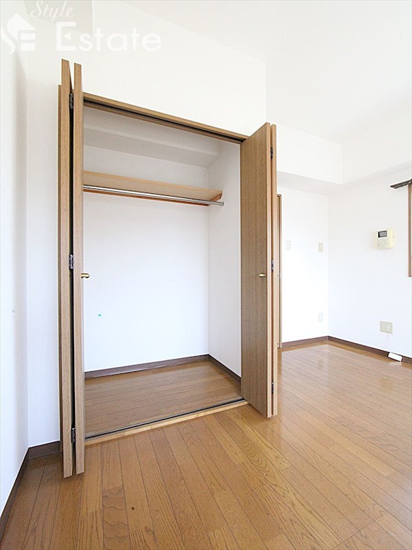 収納　クローゼット