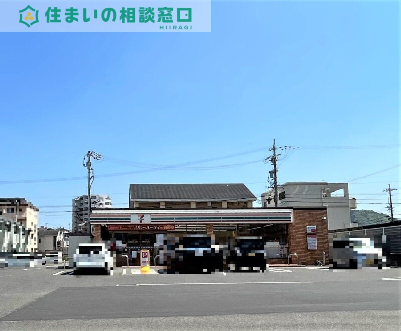 コンビニ　セブンイレブン岡崎蓑川新町店（コンビニ）まで369m