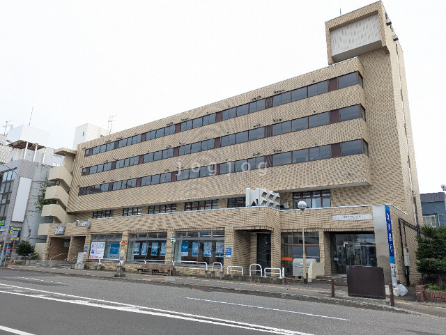 札幌市東区北四十一条東のマンションの建物外観