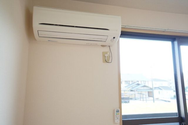 【大垣市三本木のアパートのその他設備】