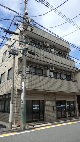 【リーベ杉並の建物外観】