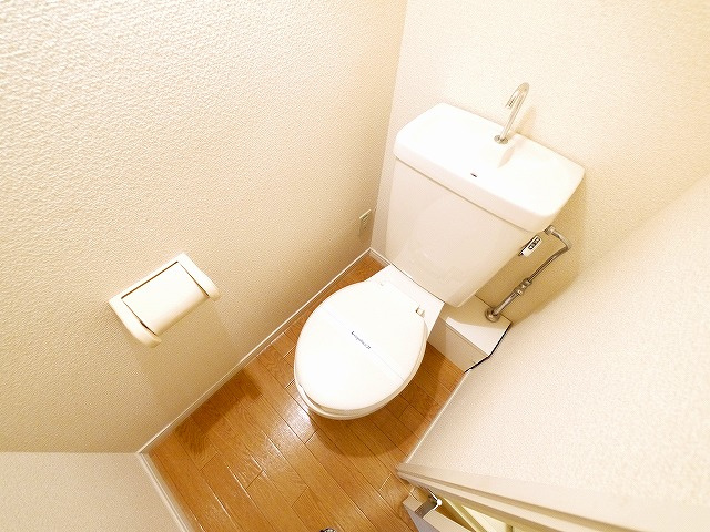 トイレ　清潔感のあるトイレです