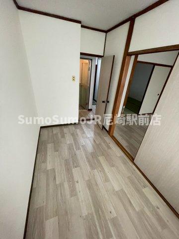 その他　おしゃれな居間です