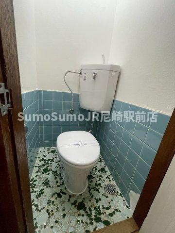 トイレ　トイレもきれいです