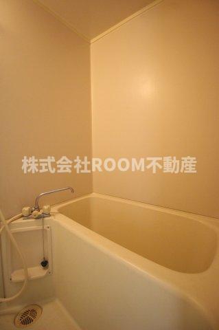 バス・シャワールーム　お風呂で日々の疲れを落としましょう