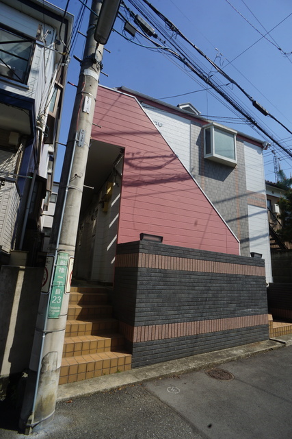 建物外観　２４時間管理サポート！夜間緊急時もしっかりサポート致します！