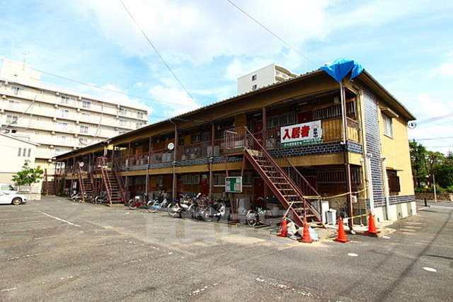 第1山野文化の建物外観