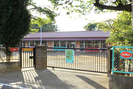 【ルピナスヴィラ ABの幼稚園・保育園】