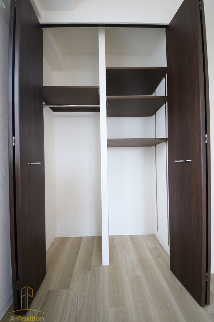 収納　フレンシアノイエ難波南