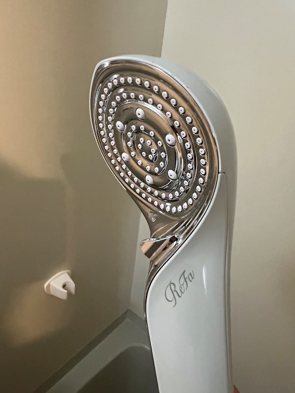 その他設備　ReFaのシャワーヘッド