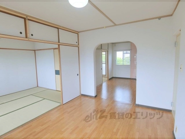 居室・リビング　洋室