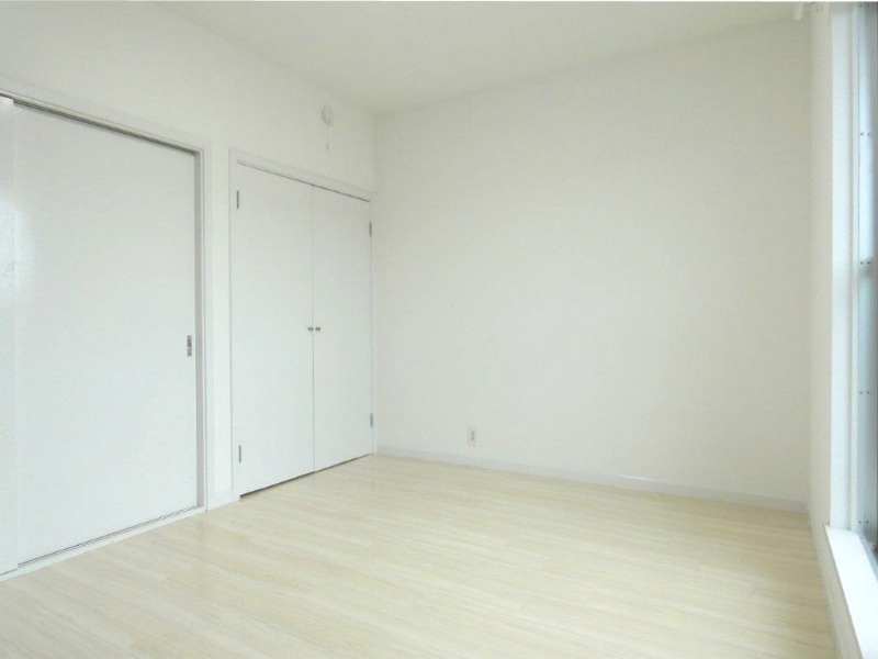 居室・リビング　図面と現状に相違がある場合には現状を優先