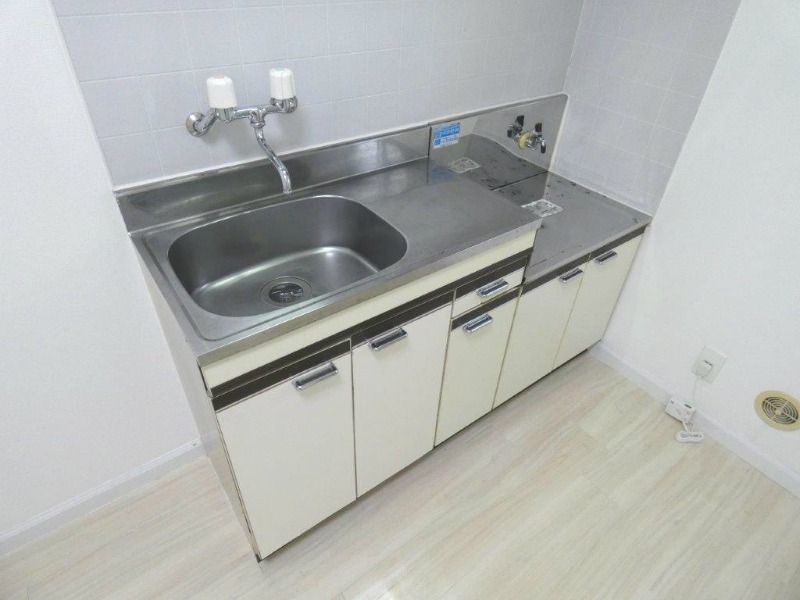 キッチン　図面と現状に相違がある場合には現状を優先