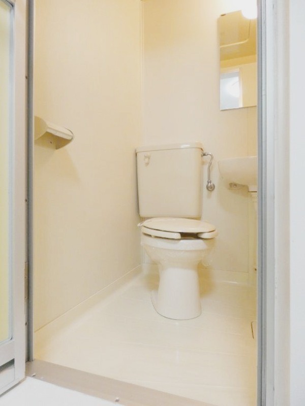 トイレ　図面と現状に相違がある場合には現状を優先