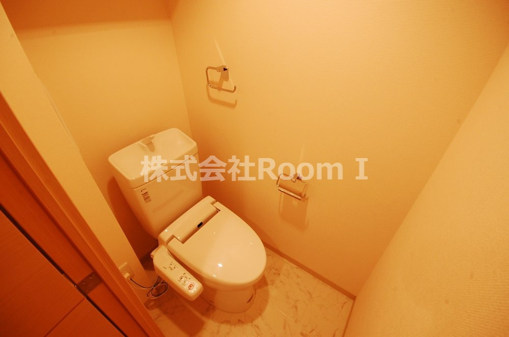 トイレ　シンプルで使いやすいトイレです