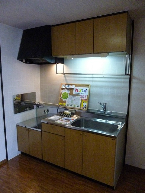 キッチン　写真は202号室です