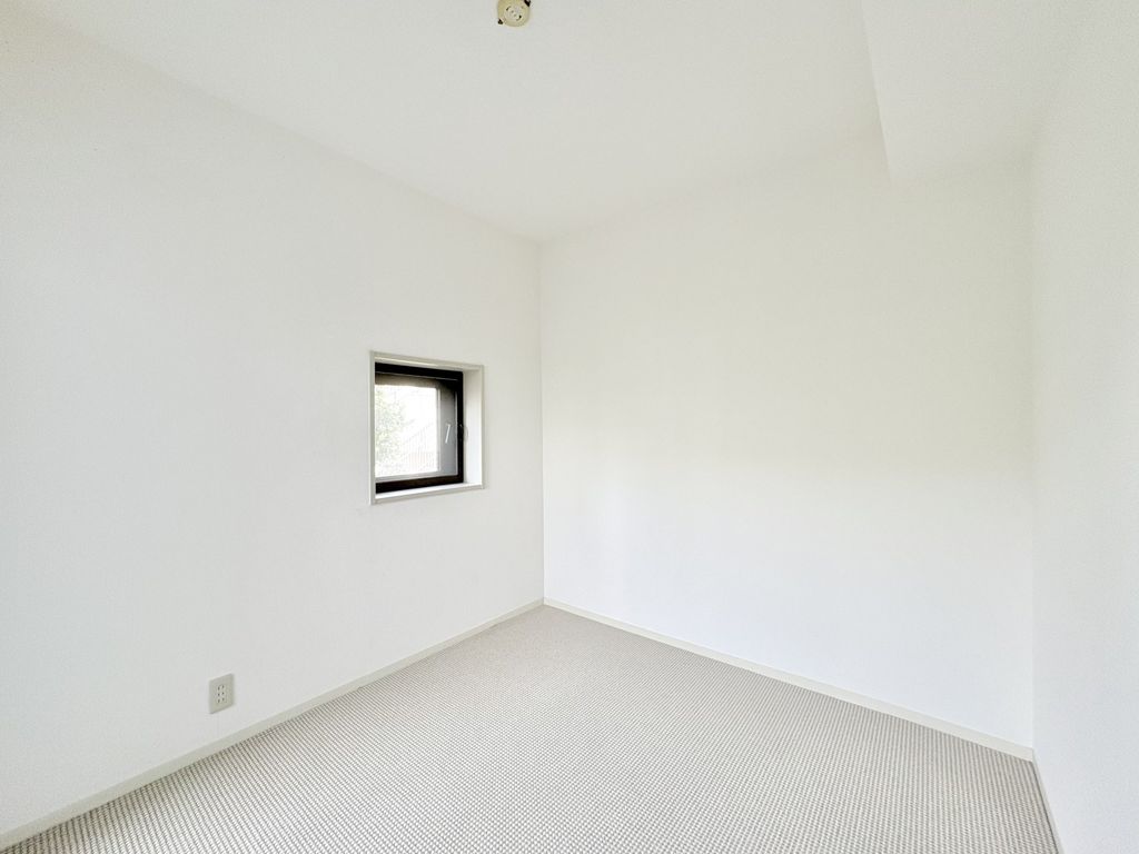 その他部屋・スペース　洋室約５．２帖