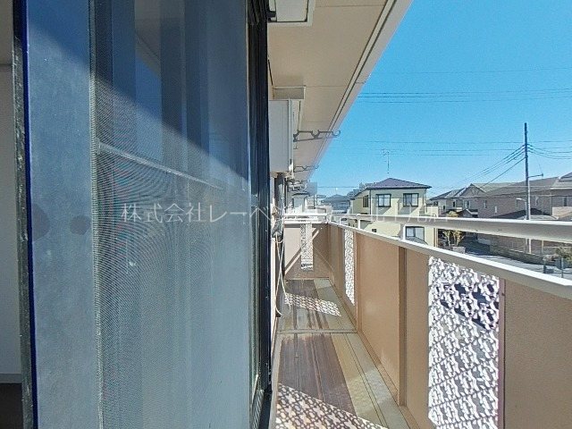 バルコニー　当社HPにたくさん写真載ってます。