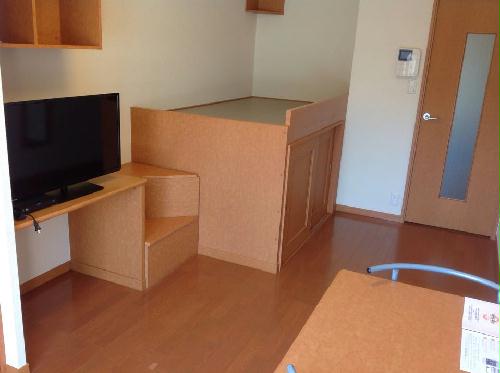 居室・リビング　1F室内