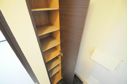 玄関　設備・使用は号室により異なる為、現況を優先致します。
