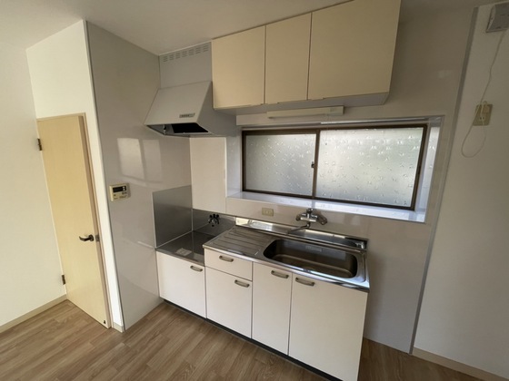 キッチン　※別部屋の写真です