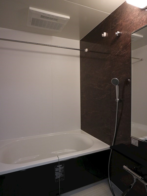 バス・シャワールーム　※別部屋参考