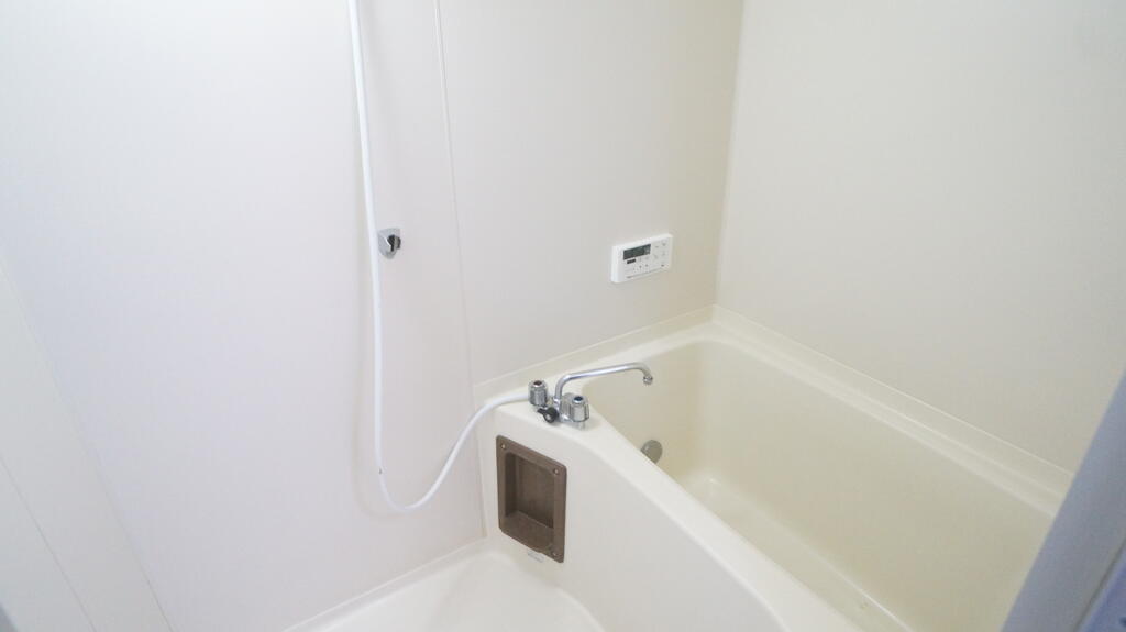 バス・シャワールーム　浴室
