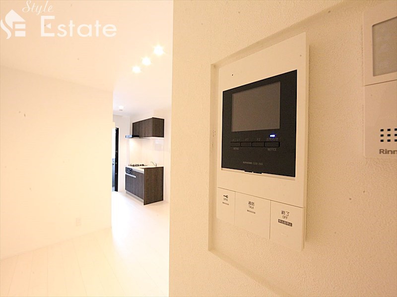 セキュリティ　モニター付きインターホン