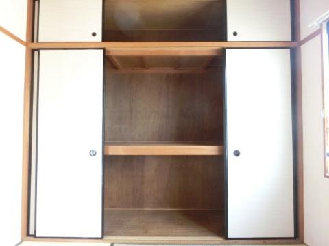 　収納　押入
