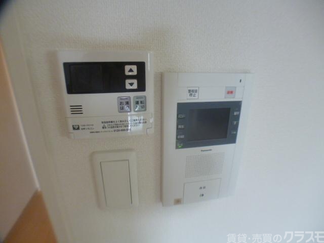 セキュリティ　顔が見えると安心ですね。ＴＶモニター付きインターホン。
