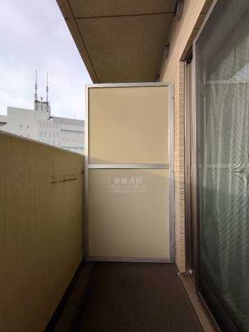 バルコニー　別部屋の参考写真となります